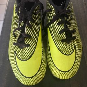Nike Cleats 3.5y